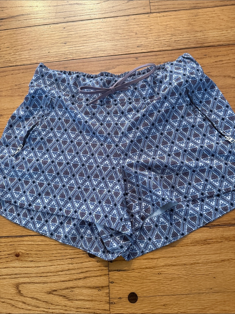 Athleta Blue Geometric Print Drawstring Athletic Shorts